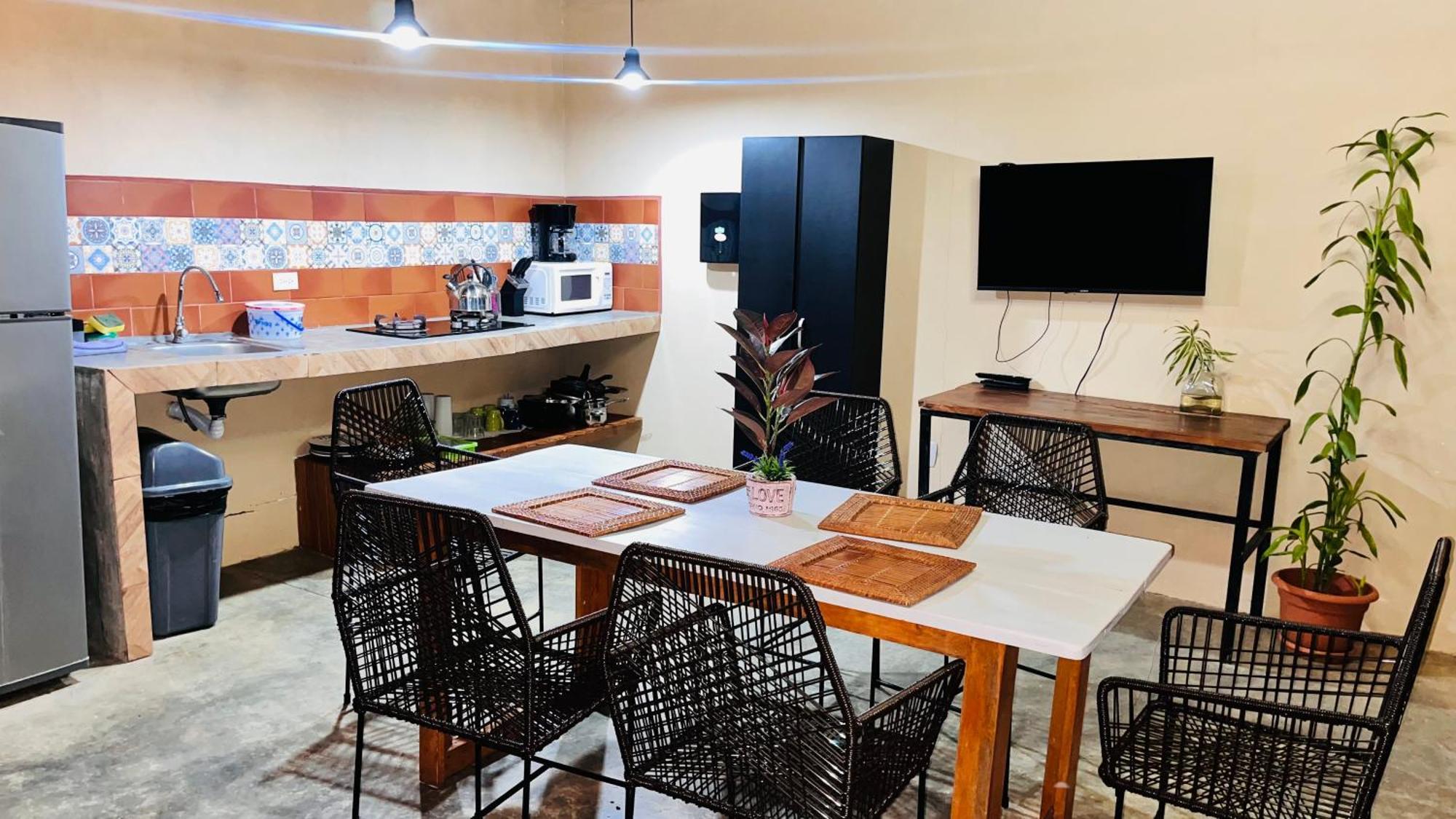 Apartamento El Guanacaste, Cerca Tamarindo Con Piscina Санта-Крус Экстерьер фото